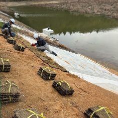 農村地域防災減災事業（ため池整備）二ツ池地区　堤体工事